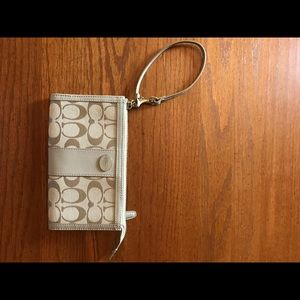 Coach zipper wallet/wristlet